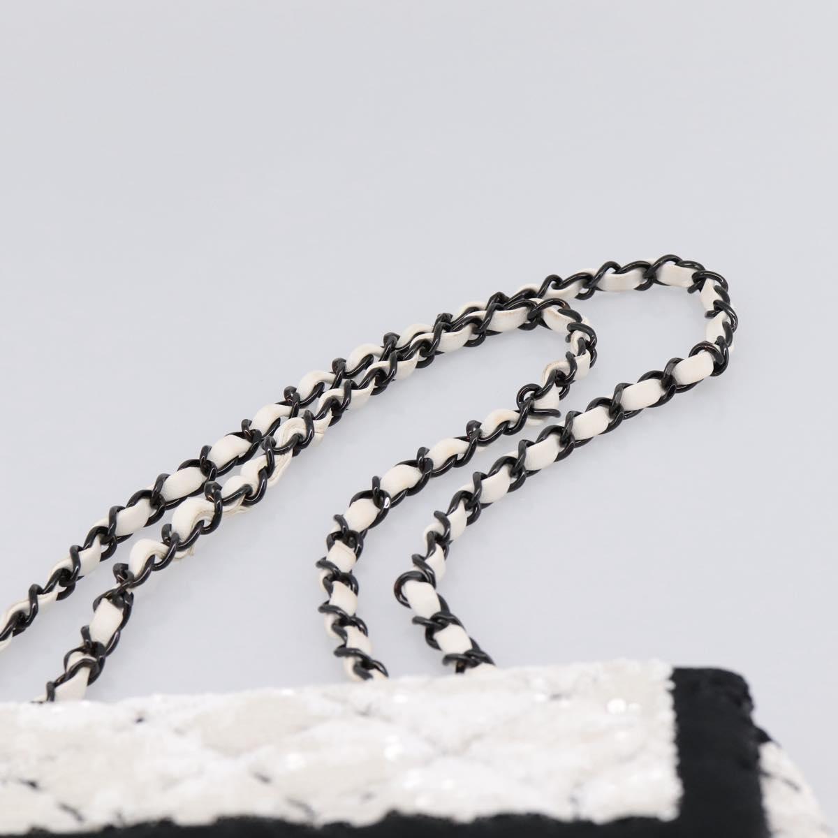 CHANEL Chain Matelasse 25 Shoulder Bag Sequin White CC Auth 202896SM