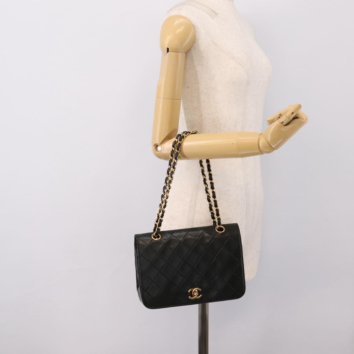 CHANEL Matelasse Chain Shoulder Bag Lamb Skin Black Gold CC Auth 202897V