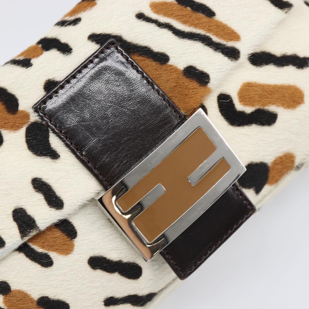 FENDI Mamma Baguette Shoulder Bag Harako leather Beige Silver Auth 202898SAM