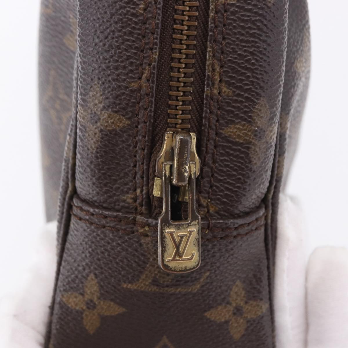 LOUIS VUITTON Monogram Trousse Toilette 23 Clutch Bag M47524 LV Auth 202915