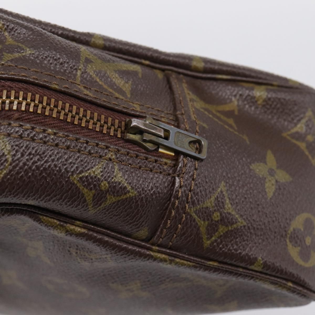 LOUIS VUITTON Monogram Trousse Toilette 28 Clutch Bag M47522 LV Auth 202917