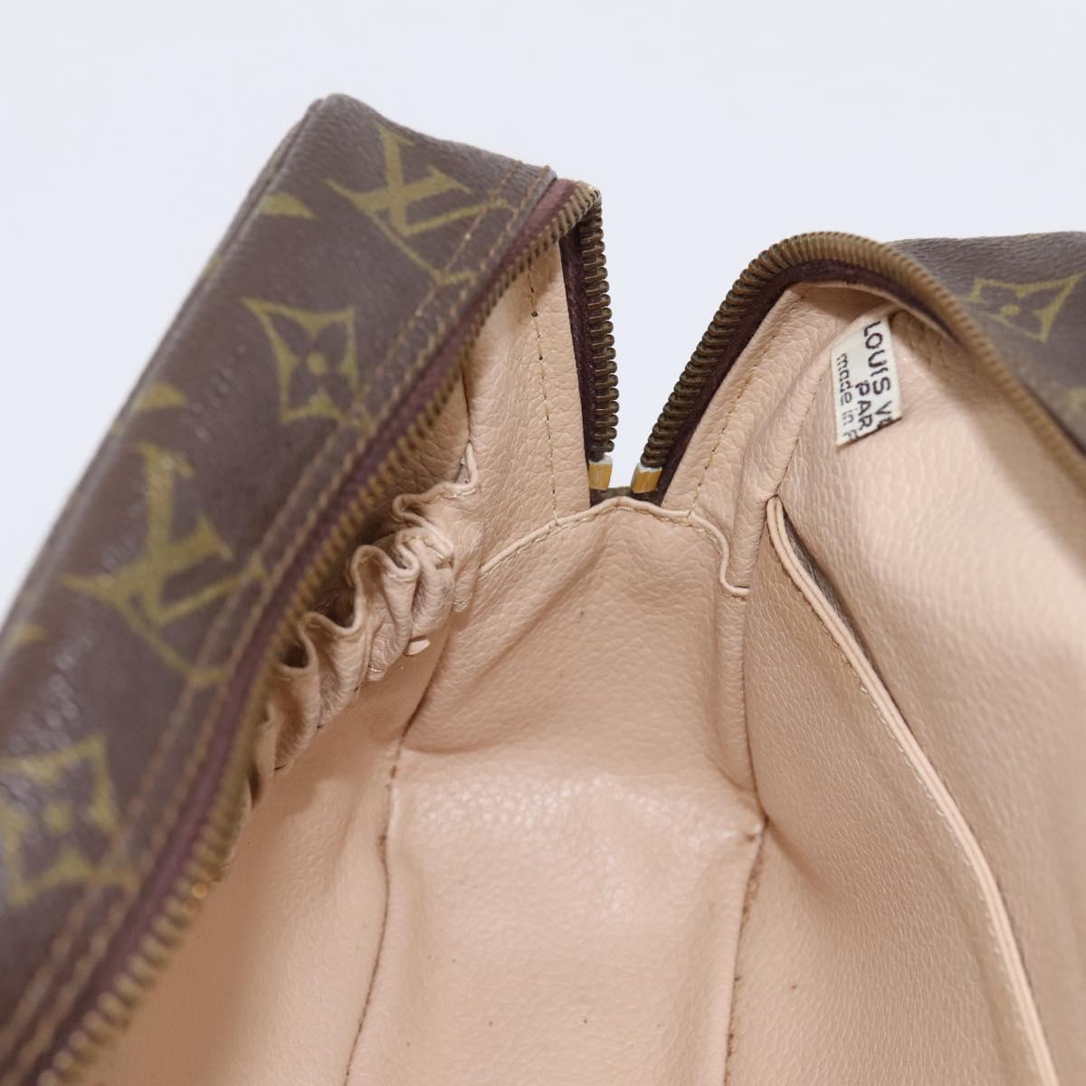 LOUIS VUITTON Monogram Trousse Toilette 28 Clutch Bag M47522 LV Auth 202917