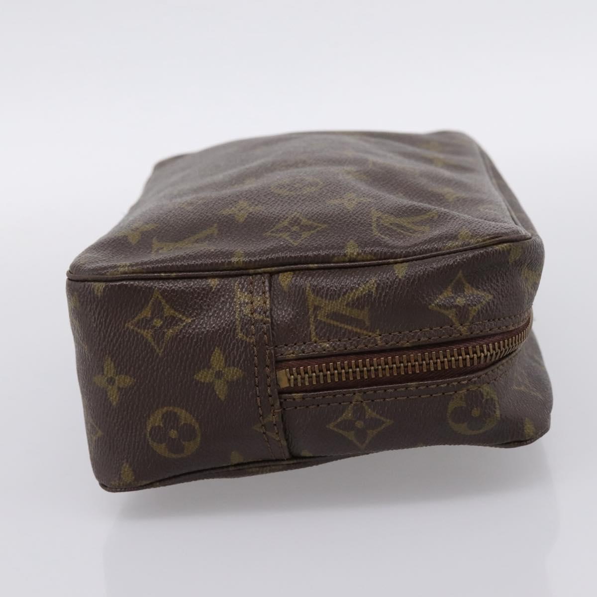 LOUIS VUITTON Monogram Trousse Toilette 28 Clutch Bag M47522 LV Auth 202917