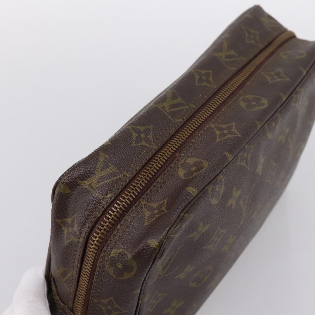 LOUIS VUITTON Monogram Trousse Toilette 28 Clutch Bag M47522 LV Auth 202917