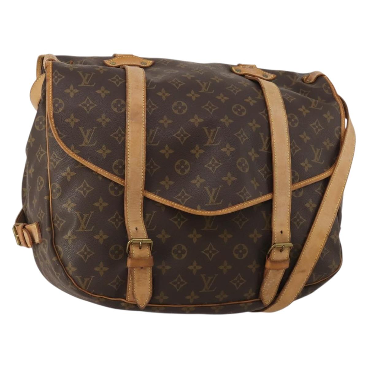 LOUIS VUITTON Monogram Saumur 43 Shoulder Bag M42252 LV Auth 202937