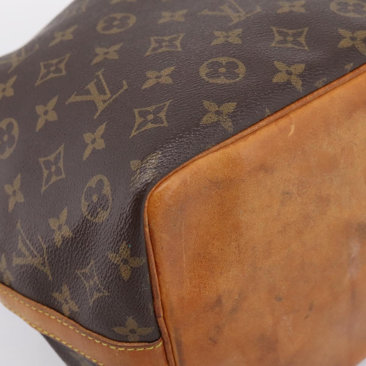 LOUIS VUITTON Monogram Petit Noe Shoulder Bag M42226 LV Auth 202947