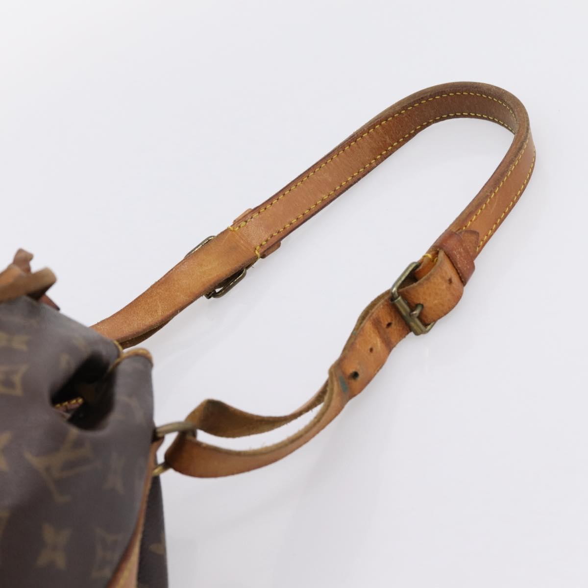 LOUIS VUITTON Monogram Petit Noe Shoulder Bag M42226 LV Auth 202947