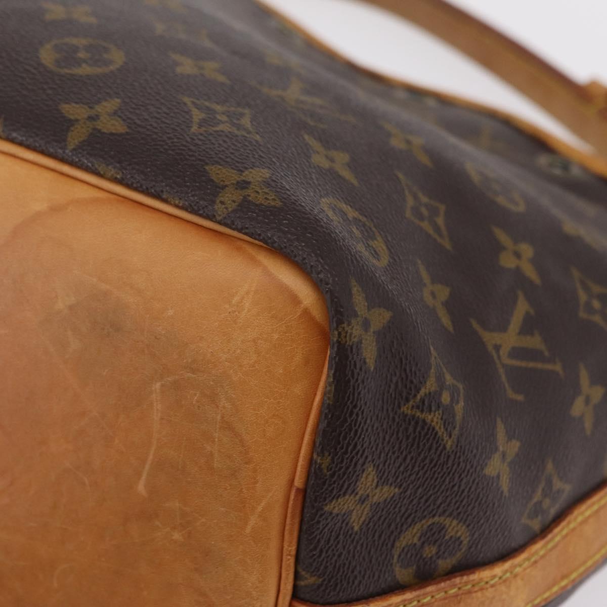 LOUIS VUITTON Monogram Petit Noe Shoulder Bag M42226 LV Auth 202948