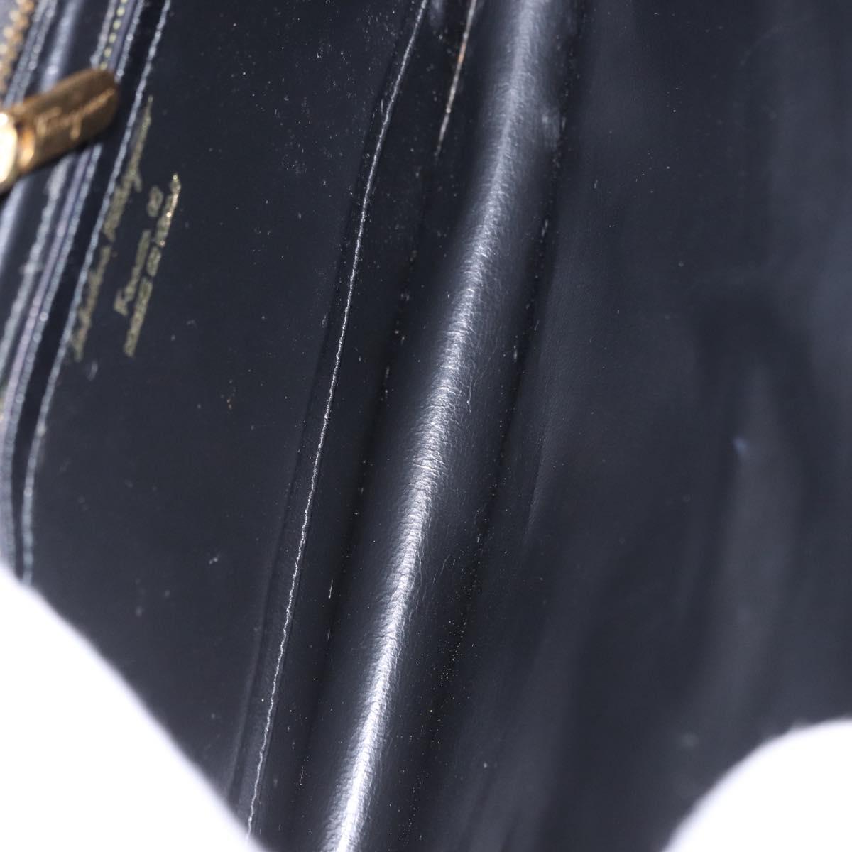 Salvatore Ferragamo Gancini Shoulder Bag Leather Black Gold Auth 202991A