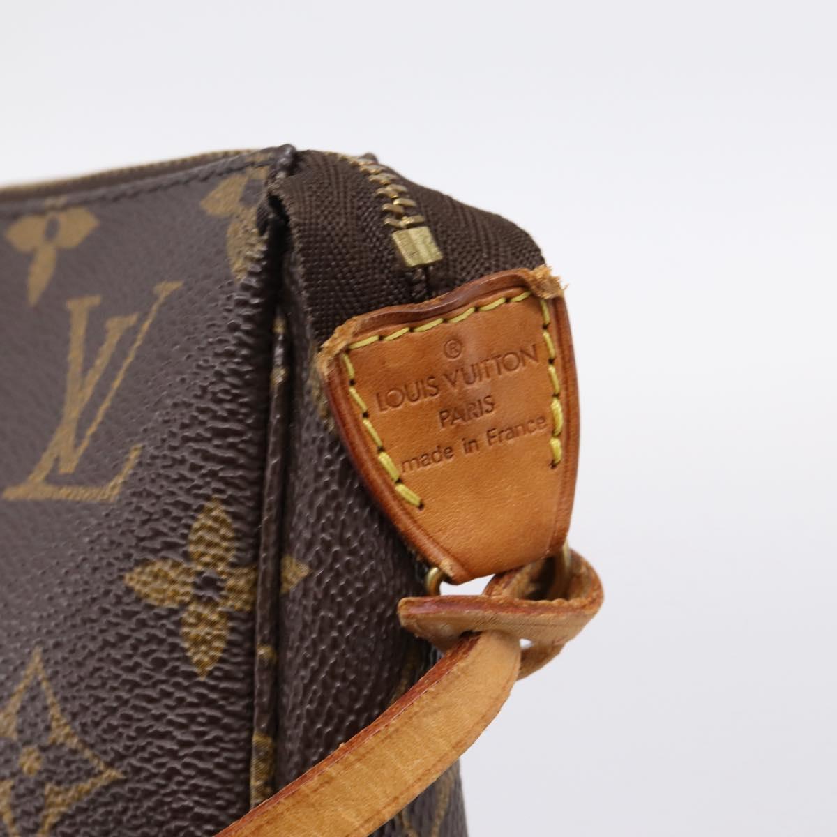 LOUIS VUITTON Monogram Pochette Accessoires Pouch M51980 LV Auth 203033A