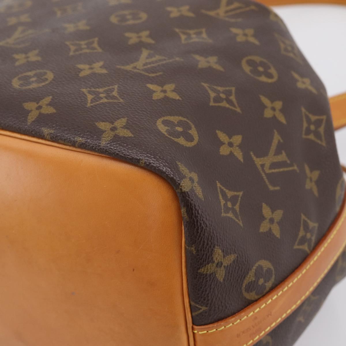 LOUIS VUITTON Monogram Petit Noe Shoulder Bag M42226 LV Auth 203191V