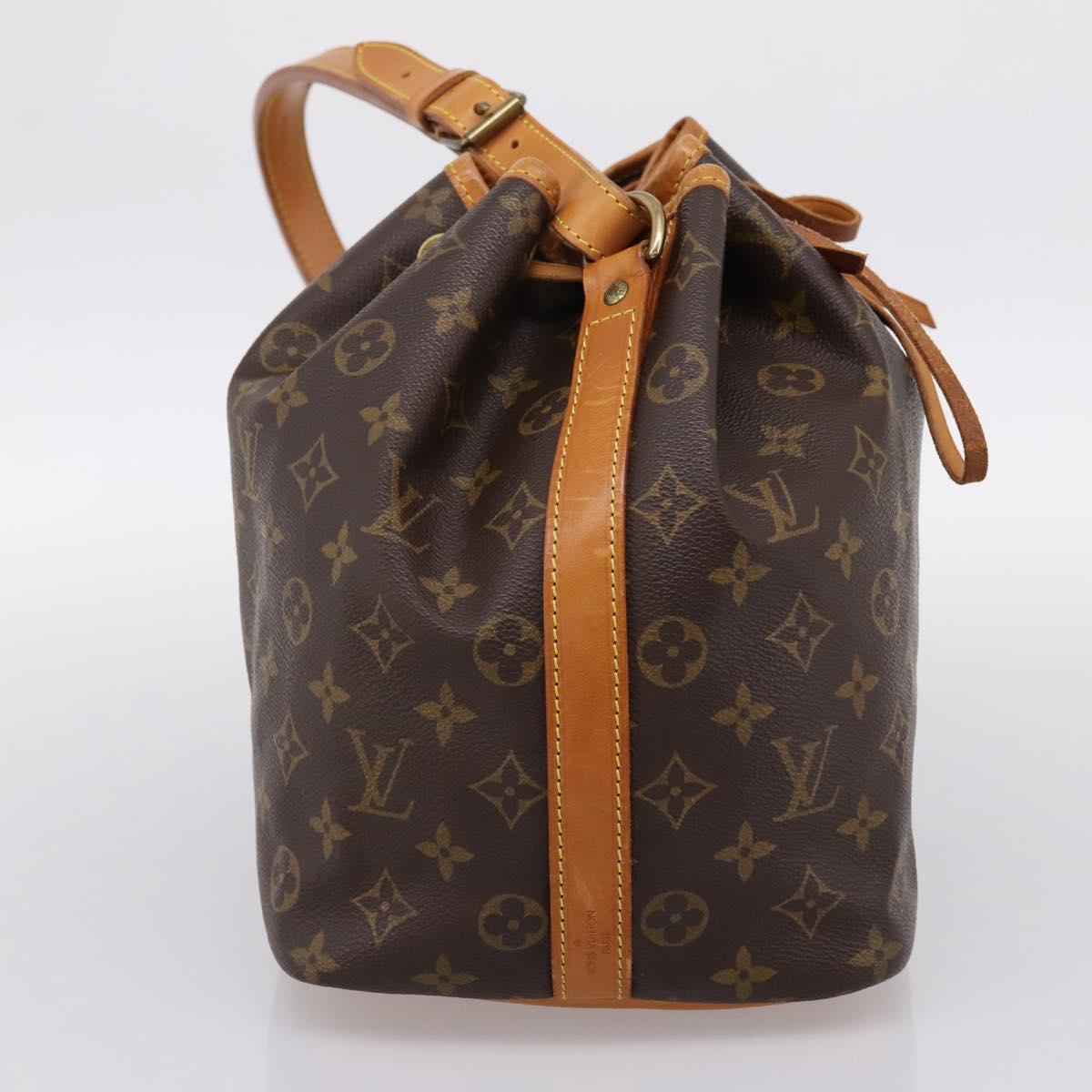 LOUIS VUITTON Monogram Petit Noe Shoulder Bag M42226 LV Auth 203191V
