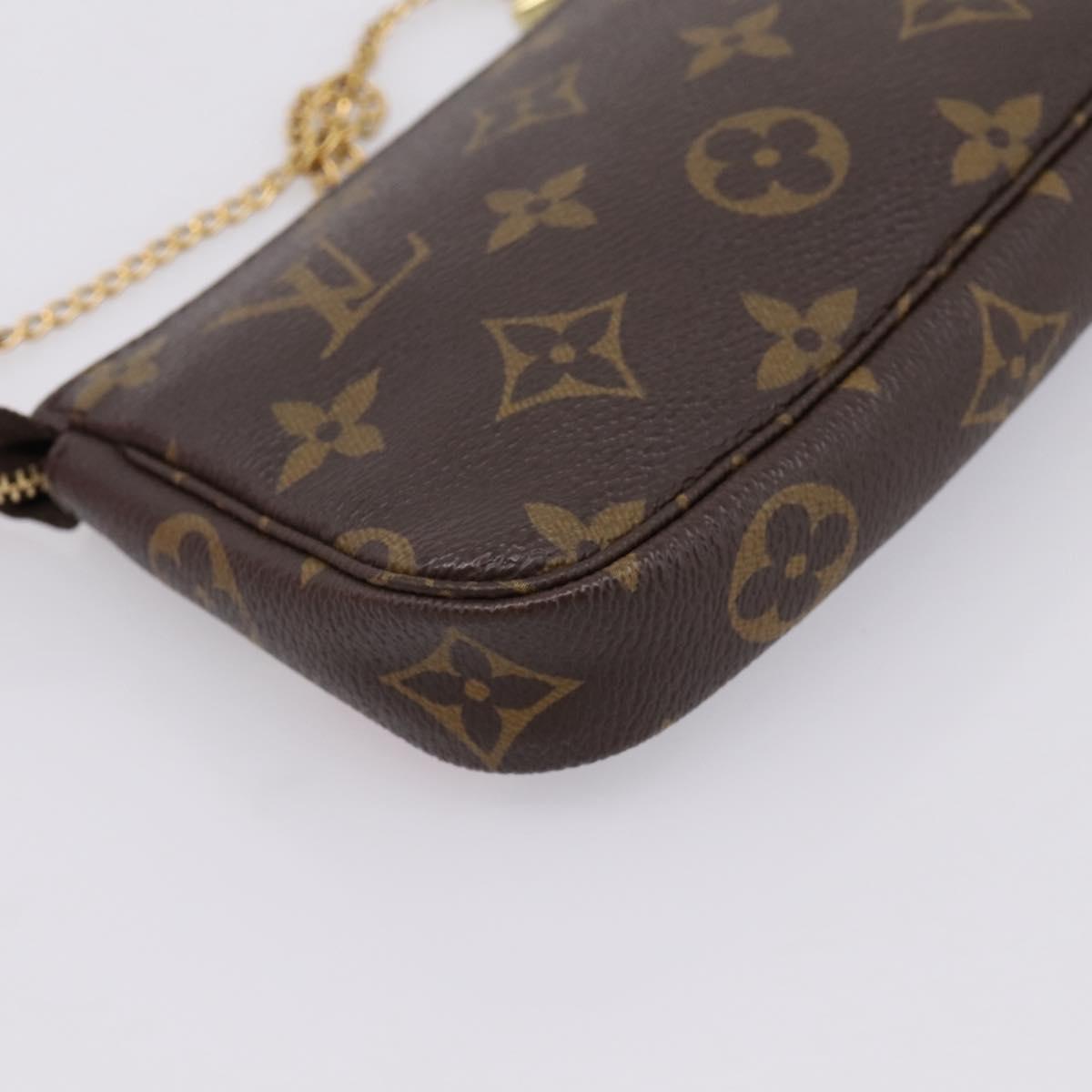 LOUIS VUITTON Monogram Ski Bear Mini Pochette Accessoires M67769 LV Auth 203222M