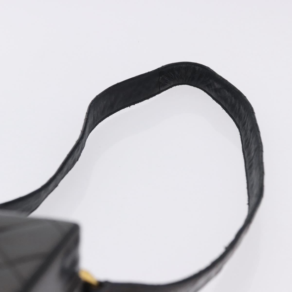CHANEL Matelasse Shoulder Bag Patent Leather Black Gold CC Auth 203247