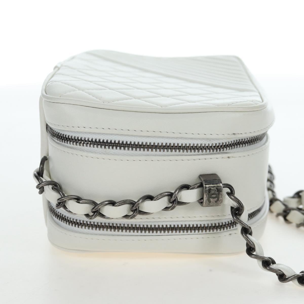 CHANEL Boy Chanel Chain Shoulder Camera Bag Lamb Skin White CC Auth 203260V