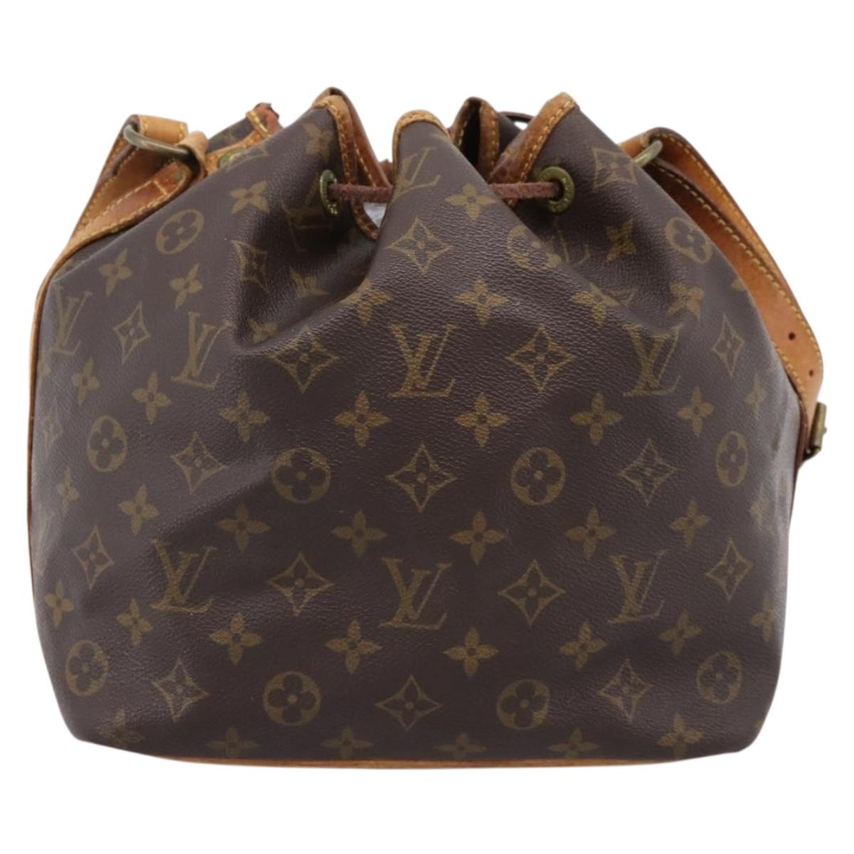 LOUIS VUITTON Monogram Petit Noe Shoulder Bag M42226 LV Auth 203276