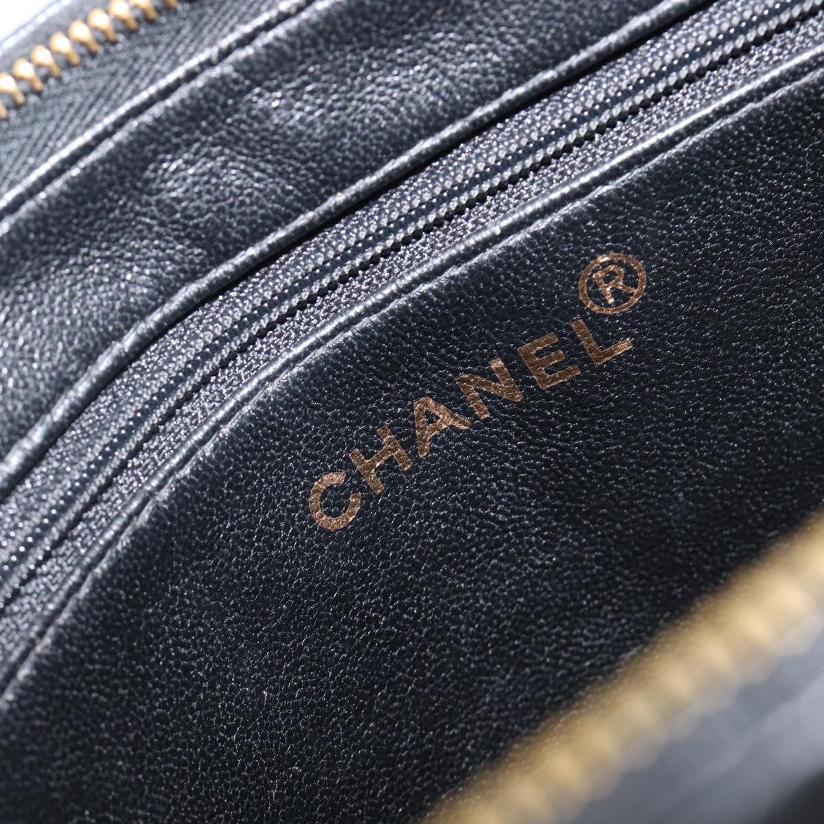 CHANEL Matelasse Tote Bag Lamb Skin Black Gold CC Auth 203447V