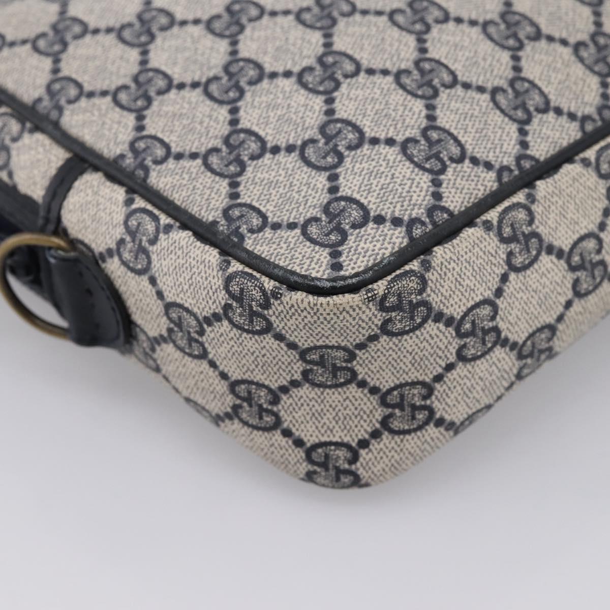 GUCCI GG Supreme Clutch Bag PVC Navy Gold Tone Auth 203482