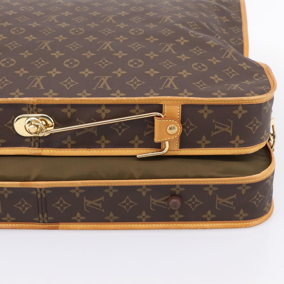 LOUIS VUITTON Monogram Portable Cabin Garment Cover M23420 LV Auth 203610