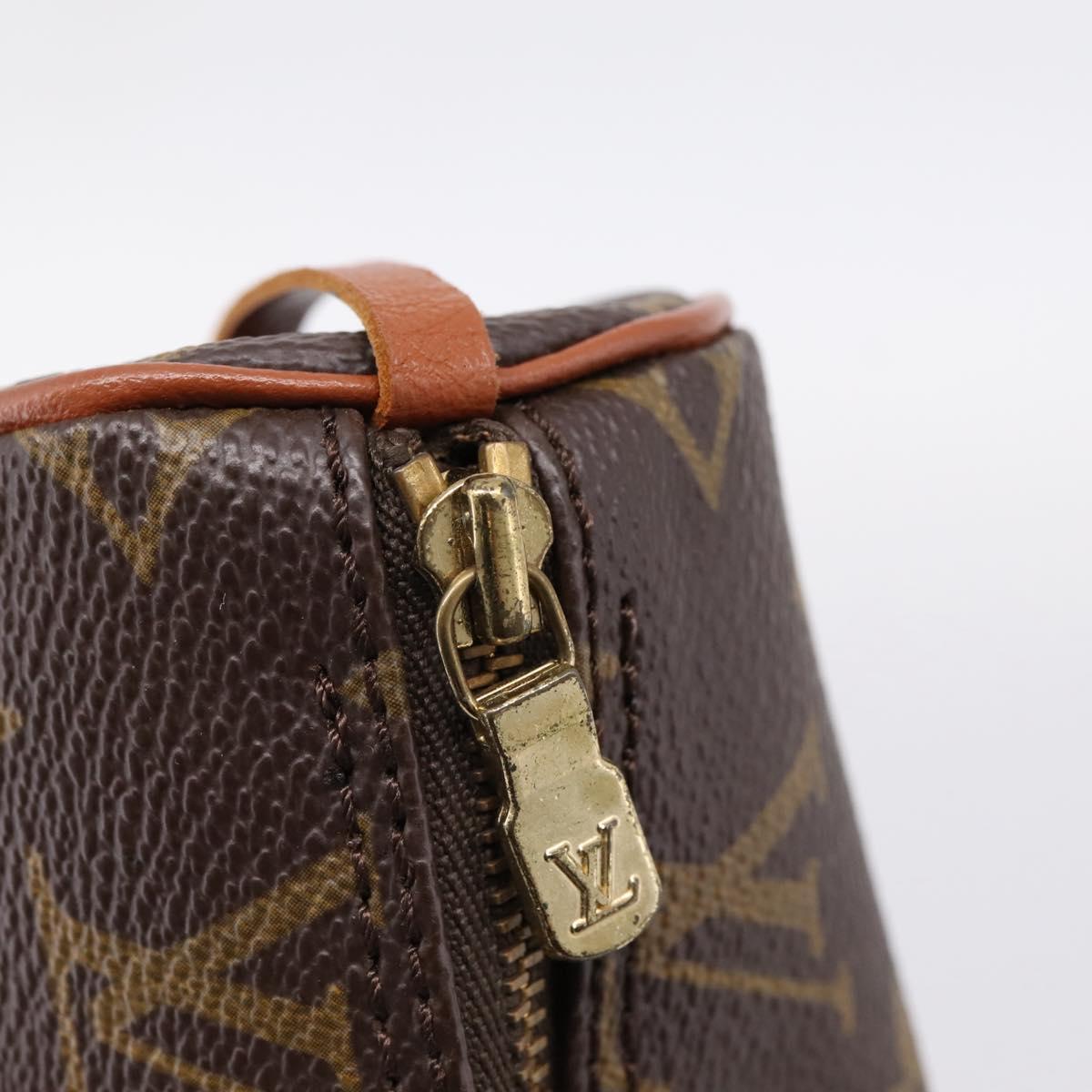 LOUIS VUITTON Monogram Papillon Pouch LV Auth 203854
