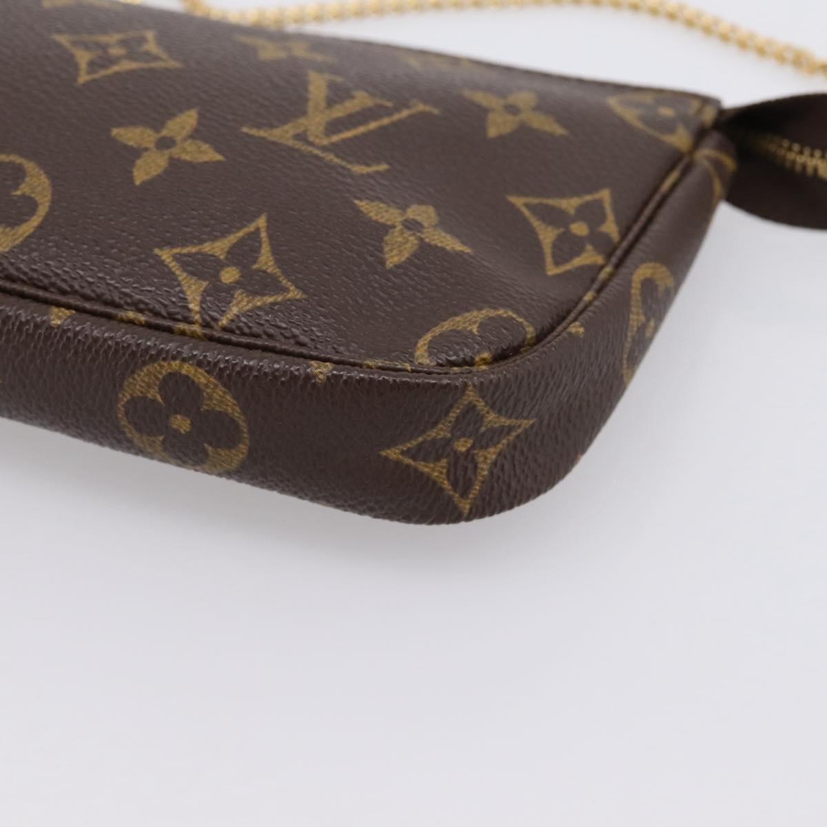 LOUIS VUITTON Monogram Mini Pochette Accessoires Pouch N41667 LV Auth 203908V