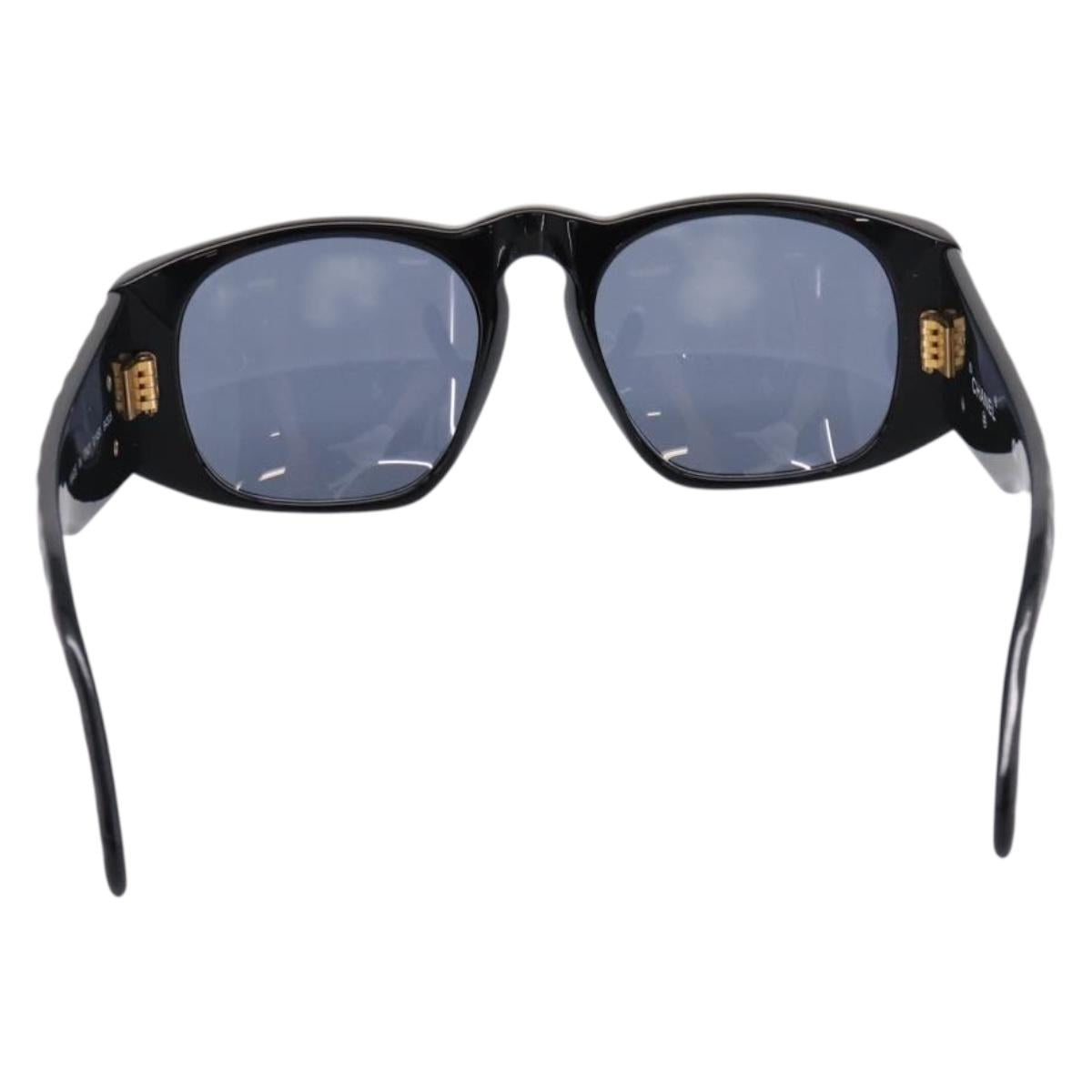 CHANEL Matelasse Sunglasses plastic Black CC Auth 203910