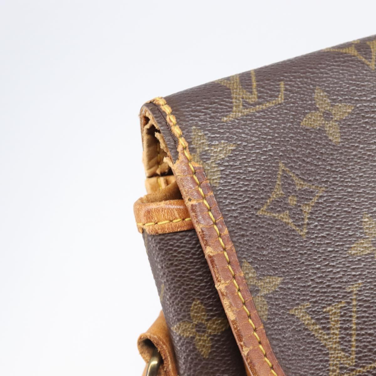 LOUIS VUITTON Monogram Gibeciere MM Shoulder Bag M42247 LV Auth 203922