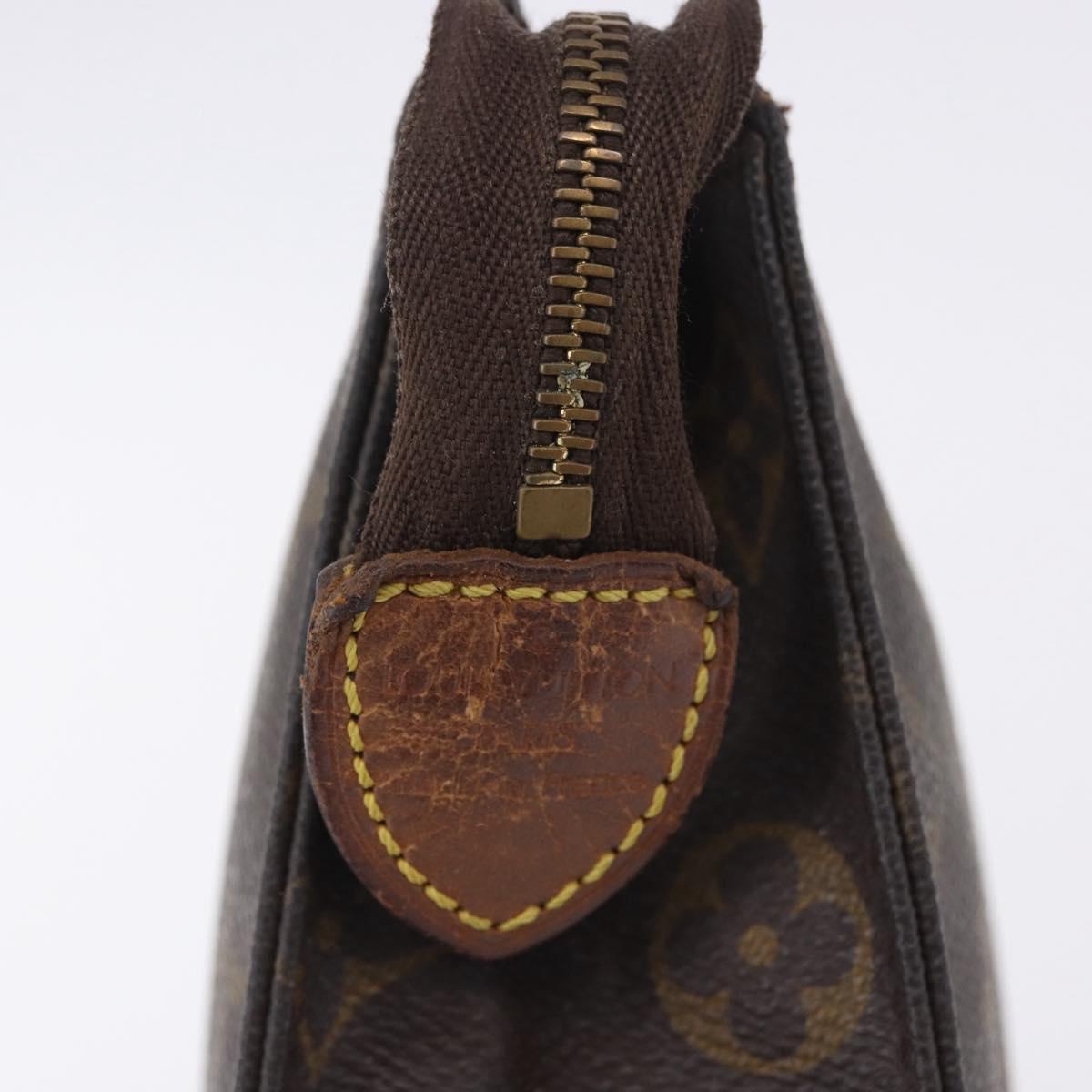 LOUIS VUITTON Monogram Poche Toilette 26 Pouch M47542 LV Auth 204032
