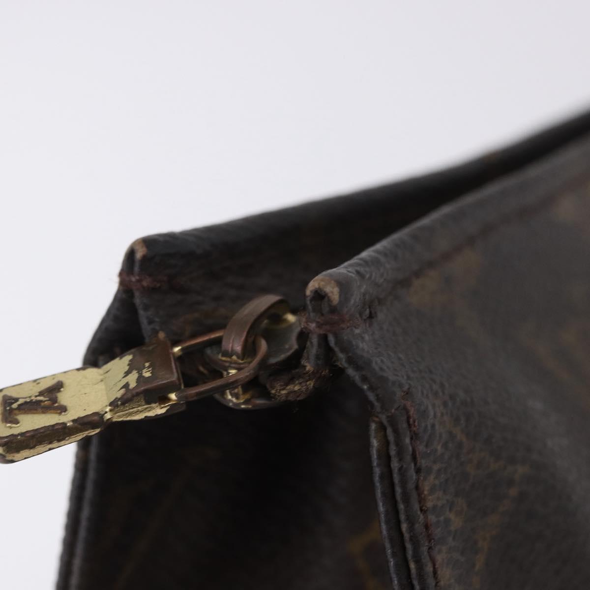 LOUIS VUITTON Monogram Poche Toilette 26 Pouch M47542 LV Auth 204032