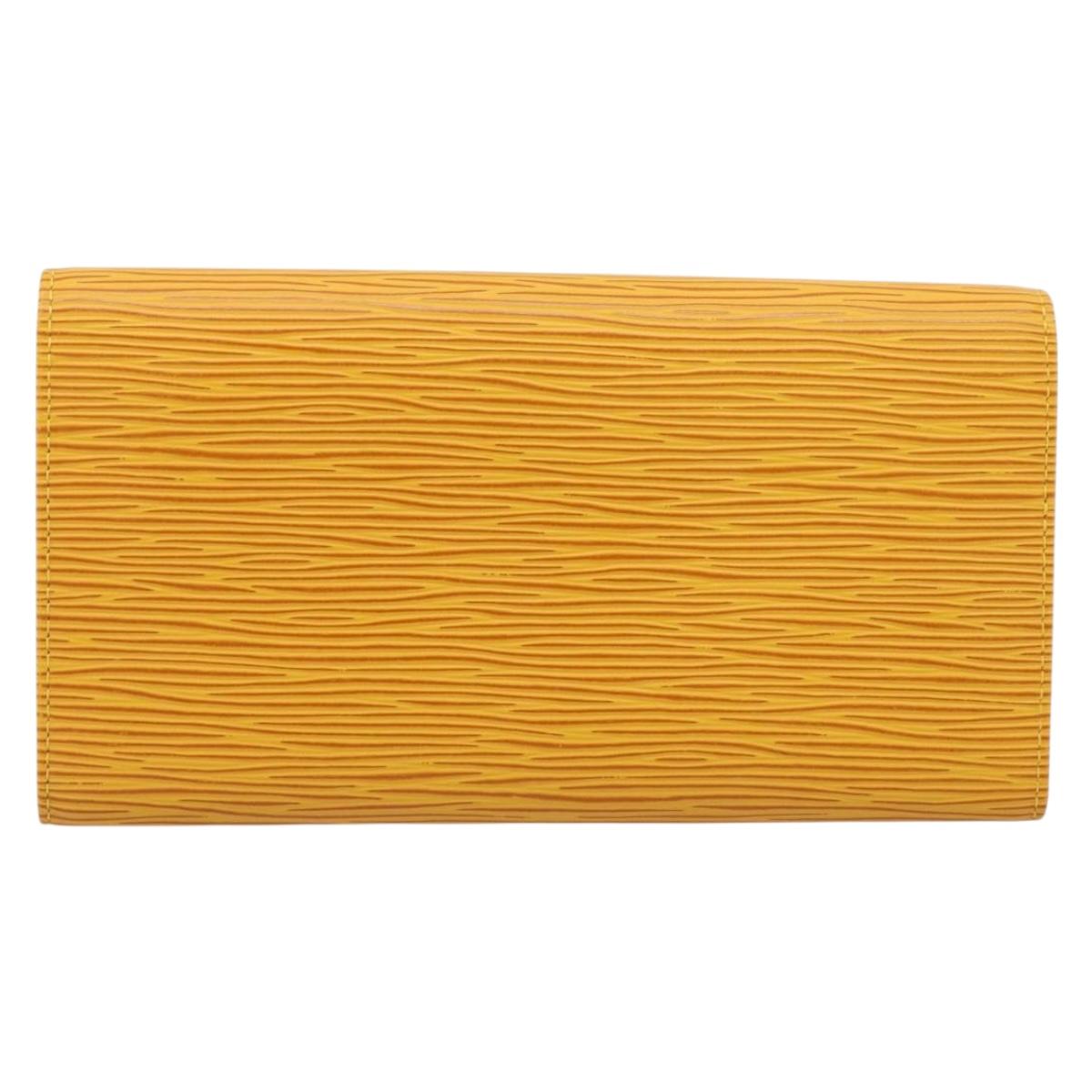 LOUIS VUITTON Epi Pochette Porte Monnaie Credit Wallet M63579 LV Auth 204118V