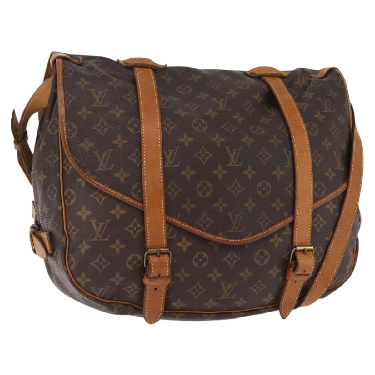 LOUIS VUITTON Monogram Saumur 43 Shoulder Bag M42252 LV Auth 204139
