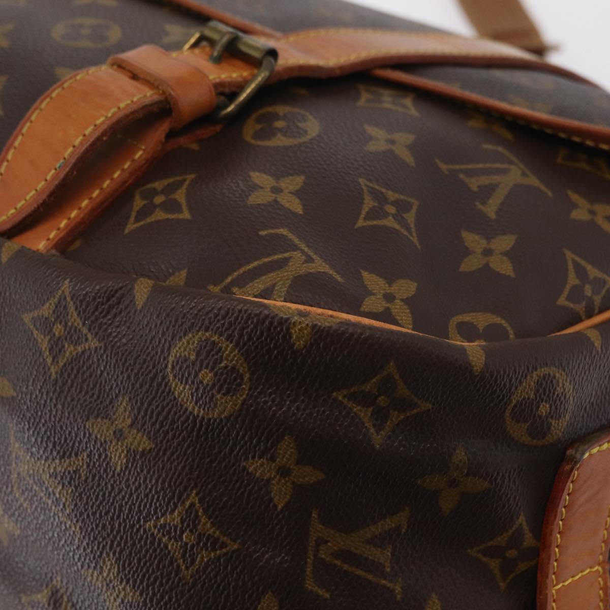 LOUIS VUITTON Monogram Saumur 43 Shoulder Bag M42252 LV Auth 204139