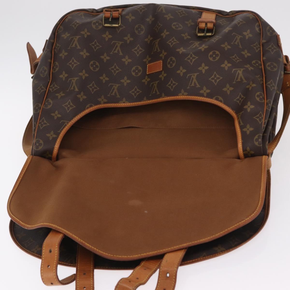 LOUIS VUITTON Monogram Saumur 43 Shoulder Bag M42252 LV Auth 204139