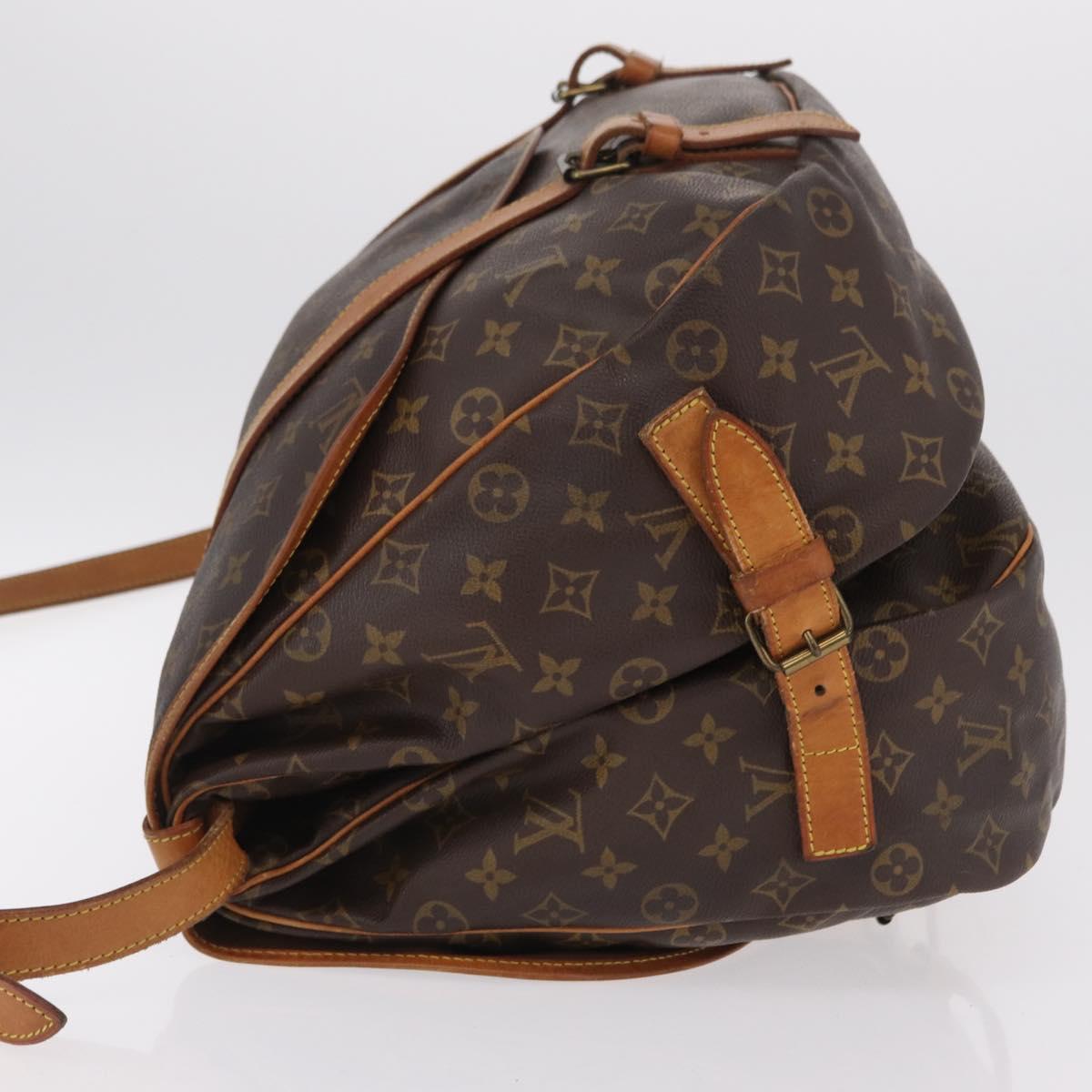 LOUIS VUITTON Monogram Saumur 43 Shoulder Bag M42252 LV Auth 204139