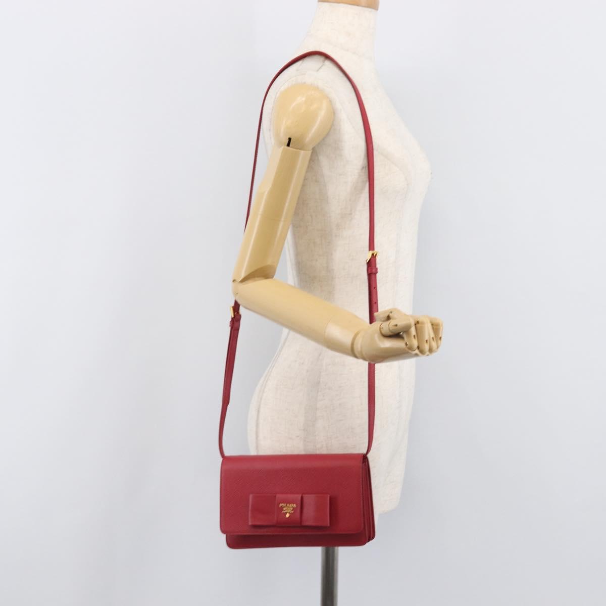 PRADA Chain Wallet Shoulder Bag Safiano leather Red Gold Auth 204149V