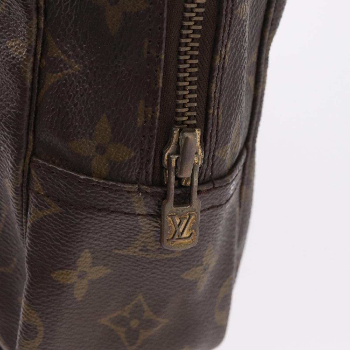 LOUIS VUITTON Monogram Trousse Toilette 28 Clutch Bag M47522 LV Auth 204216