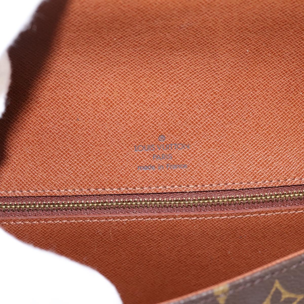 LOUIS VUITTON Monogram Saint Cloud GM Shoulder Bag M51242 LV Auth 204310A