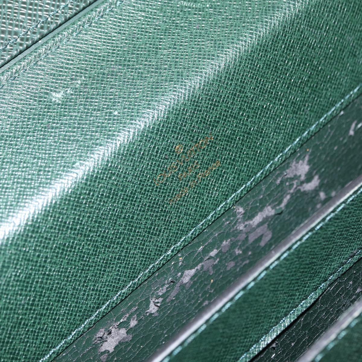 LOUIS VUITTON Taiga Pilot Case Ural Business Bag Epicea M30024 LV Auth 204312