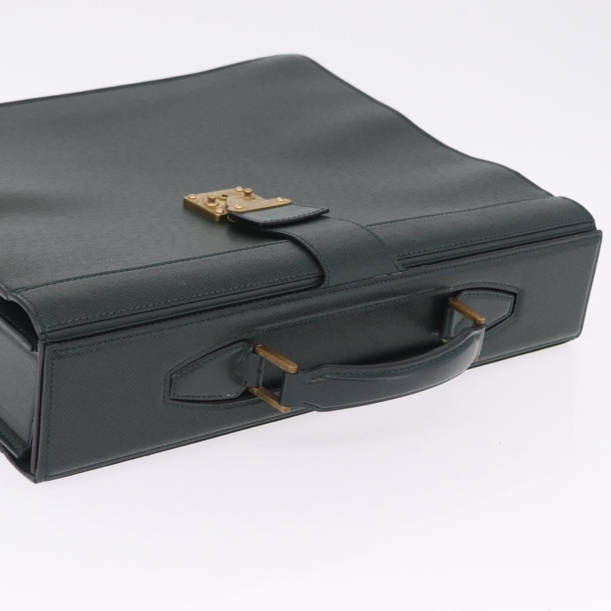 LOUIS VUITTON Taiga Pilot Case Ural Business Bag Epicea M30024 LV Auth 204312