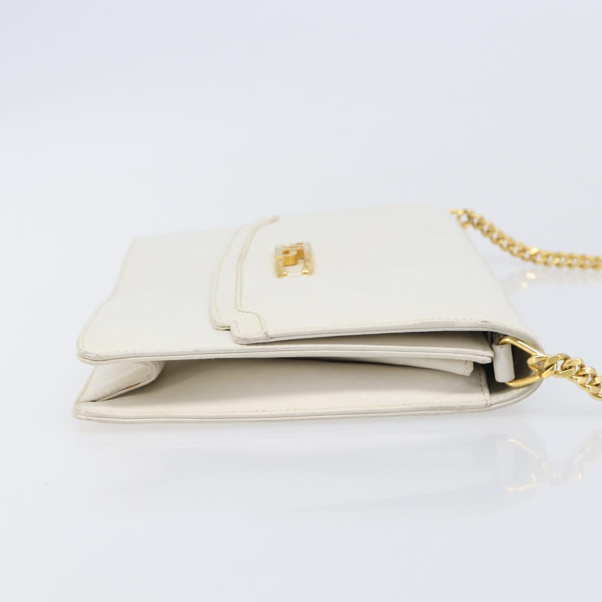 GUCCI Chain Shoulder Bag Leather White Gold Auth 204318