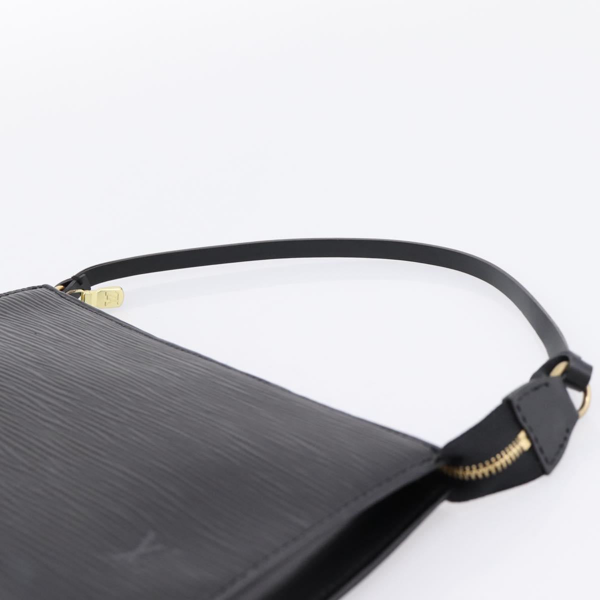 LOUIS VUITTON Epi Pochette Accessoires Pouch Black M52982 LV Auth 204322V