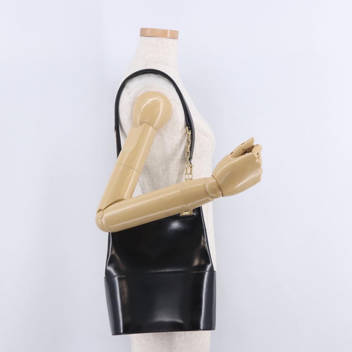 Salvatore Ferragamo Chain Shoulder Bag Patent leather Black Gold Auth 204336
