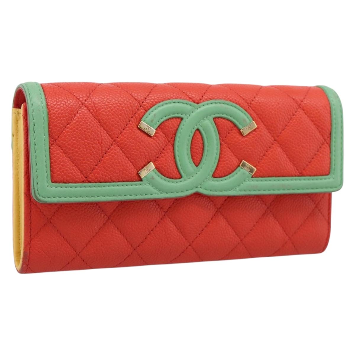 CHANEL CC Filigree Long Wallet Caviar Skin Red Gold CC Auth 204352M