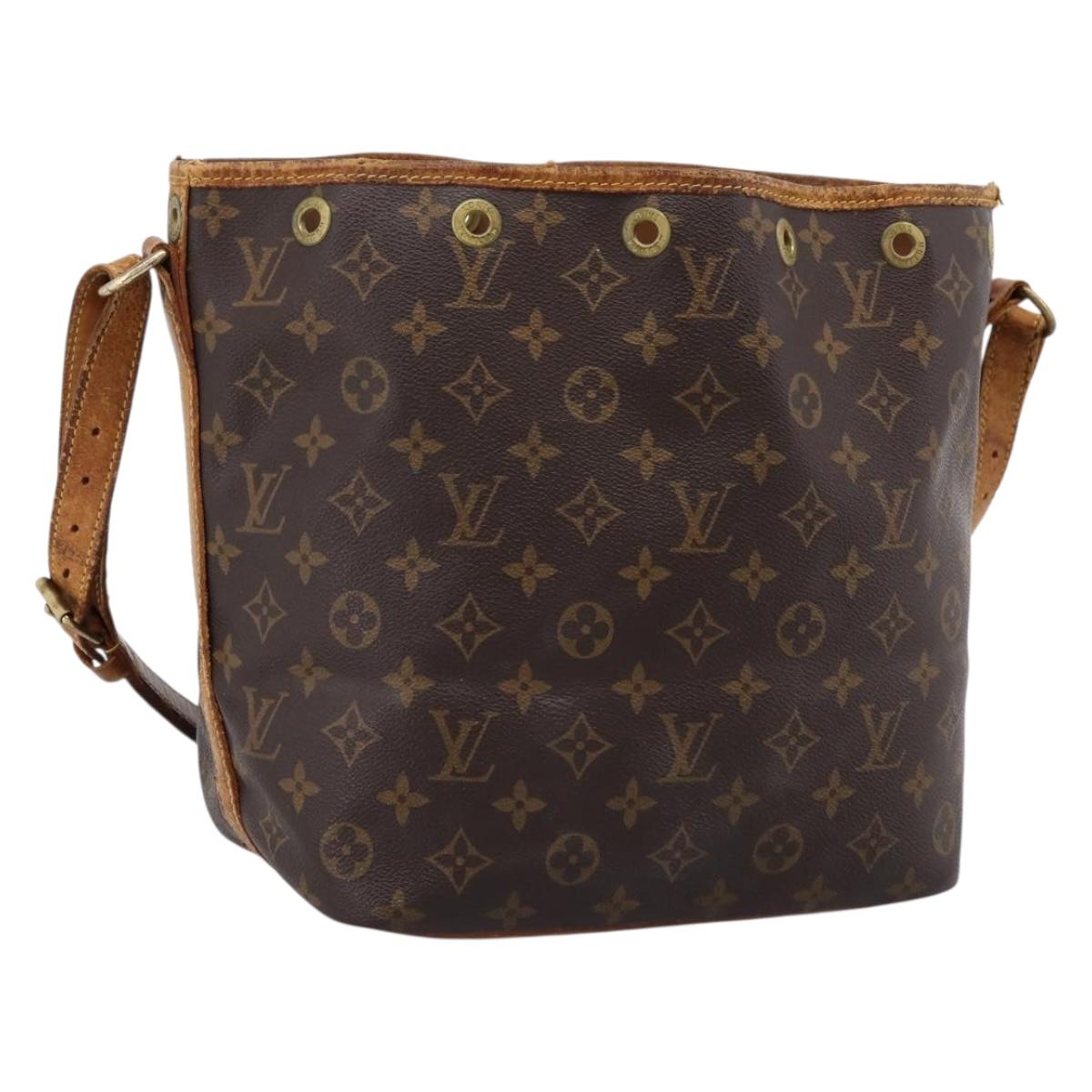 LOUIS VUITTON Monogram Petit Noe Shoulder Bag M42226 LV Auth 204362
