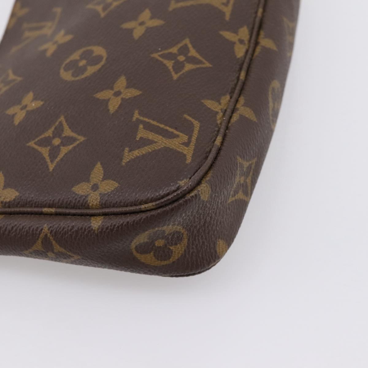 LOUIS VUITTON Monogram Pochette Accessoires Pouch M51980 LV Auth 204585V
