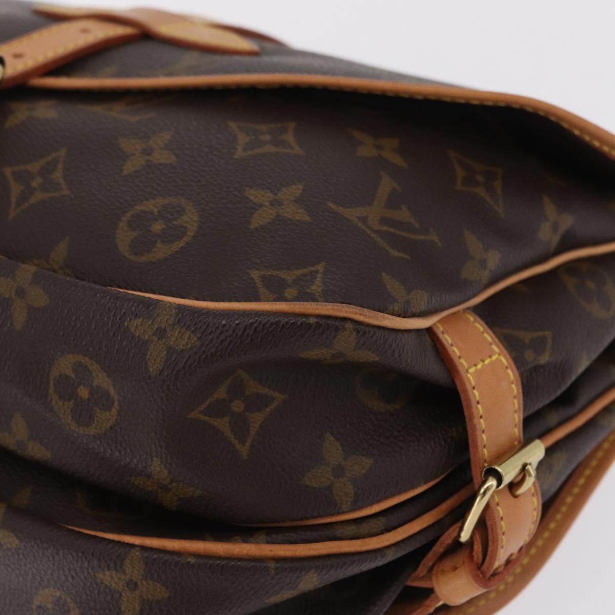 LOUIS VUITTON Monogram Saumur 30 Shoulder Bag M42256 LV Auth 204593A