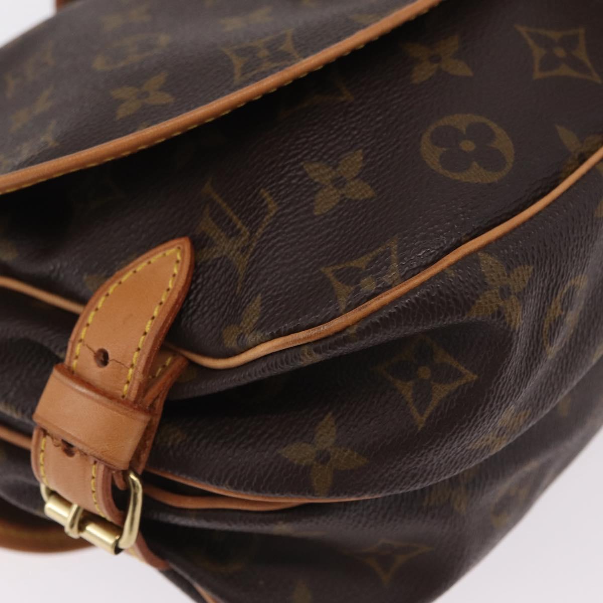 LOUIS VUITTON Monogram Saumur 30 Shoulder Bag M42256 LV Auth 204593A