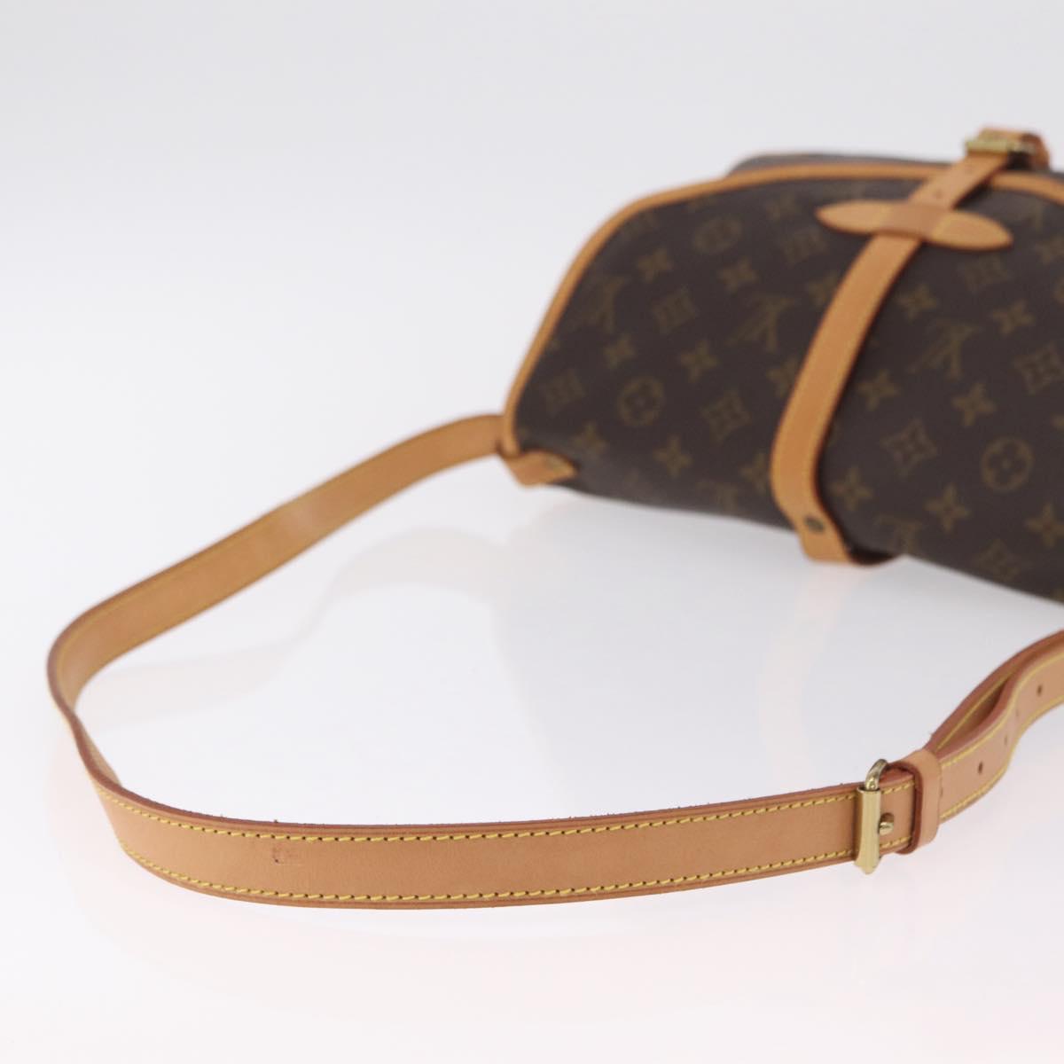 LOUIS VUITTON Monogram Saumur 30 Shoulder Bag M42256 LV Auth 204593A