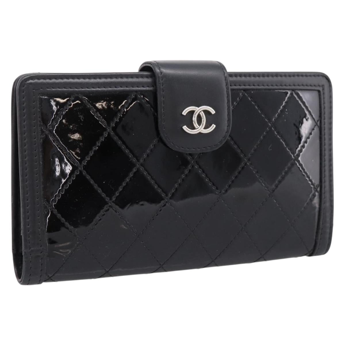 CHANEL Matelasse Long Wallet Patent Leather Black Silver CC Auth 204635