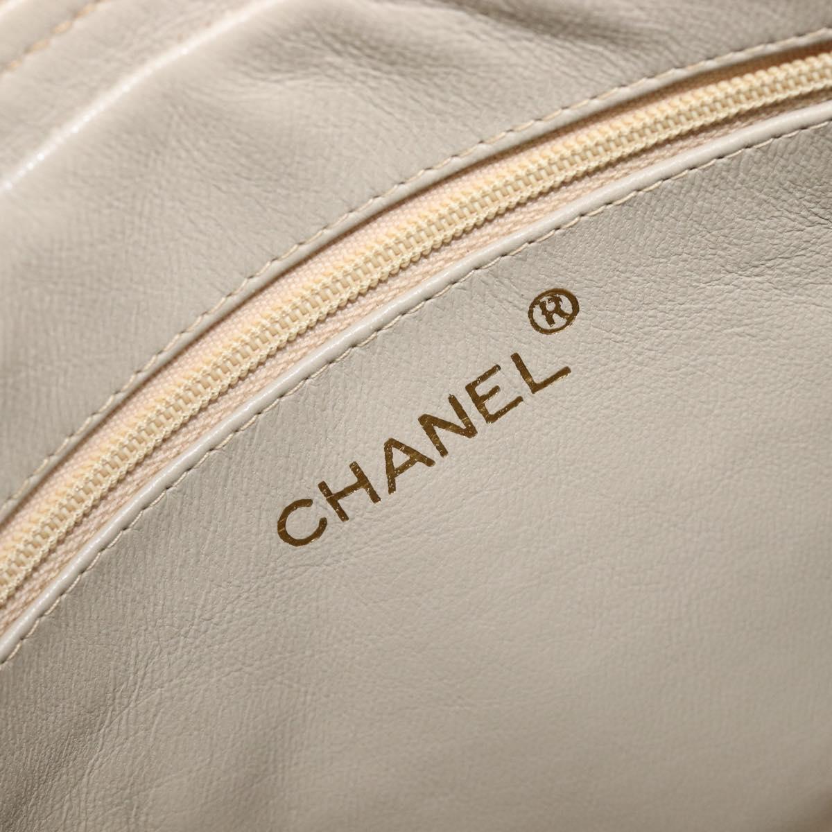 CHANEL Chain Shoulder Bag Leather Beige Gold Tone CC Auth 204639A